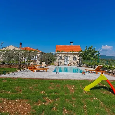 Villa Olive Tree *